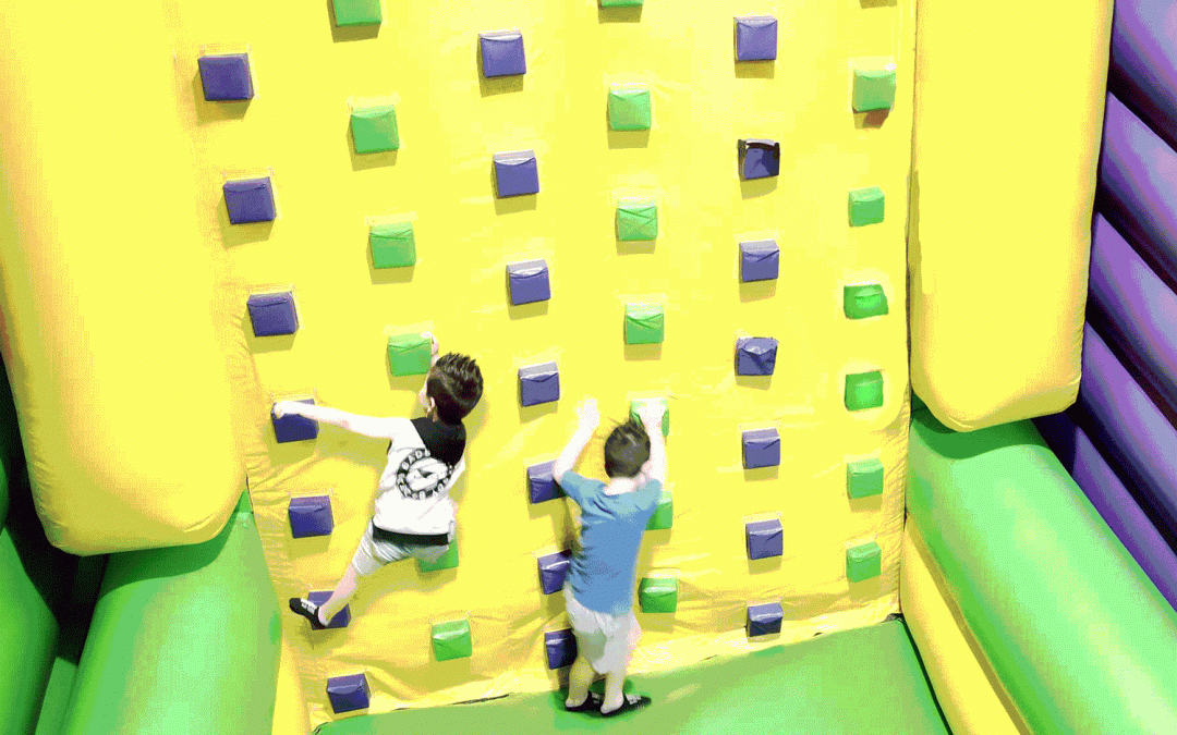 WHY ILLAWARRA INFLATABLE PLAY CENTRE IS A MUST FOR KIDS PARTIES
